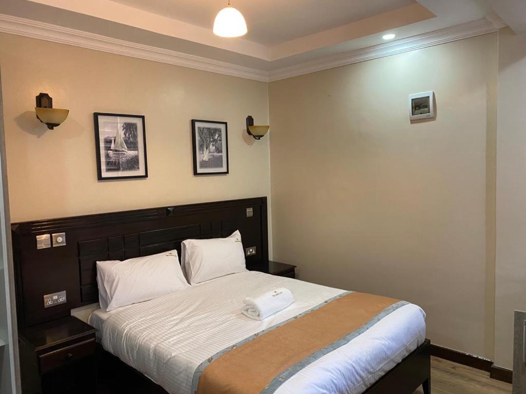 Hemak Suites Nairobi Extérieur photo