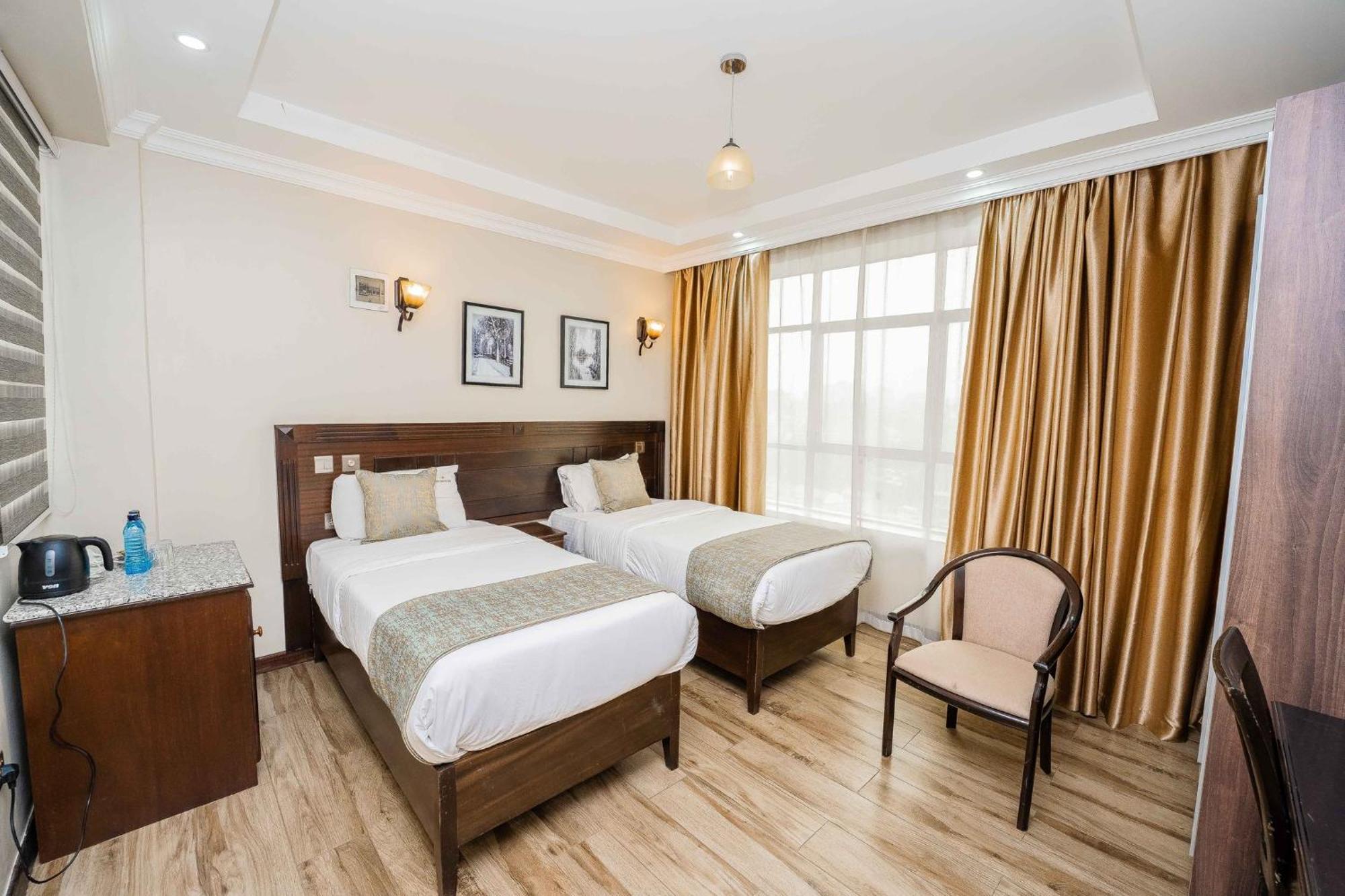 Hemak Suites Nairobi Extérieur photo
