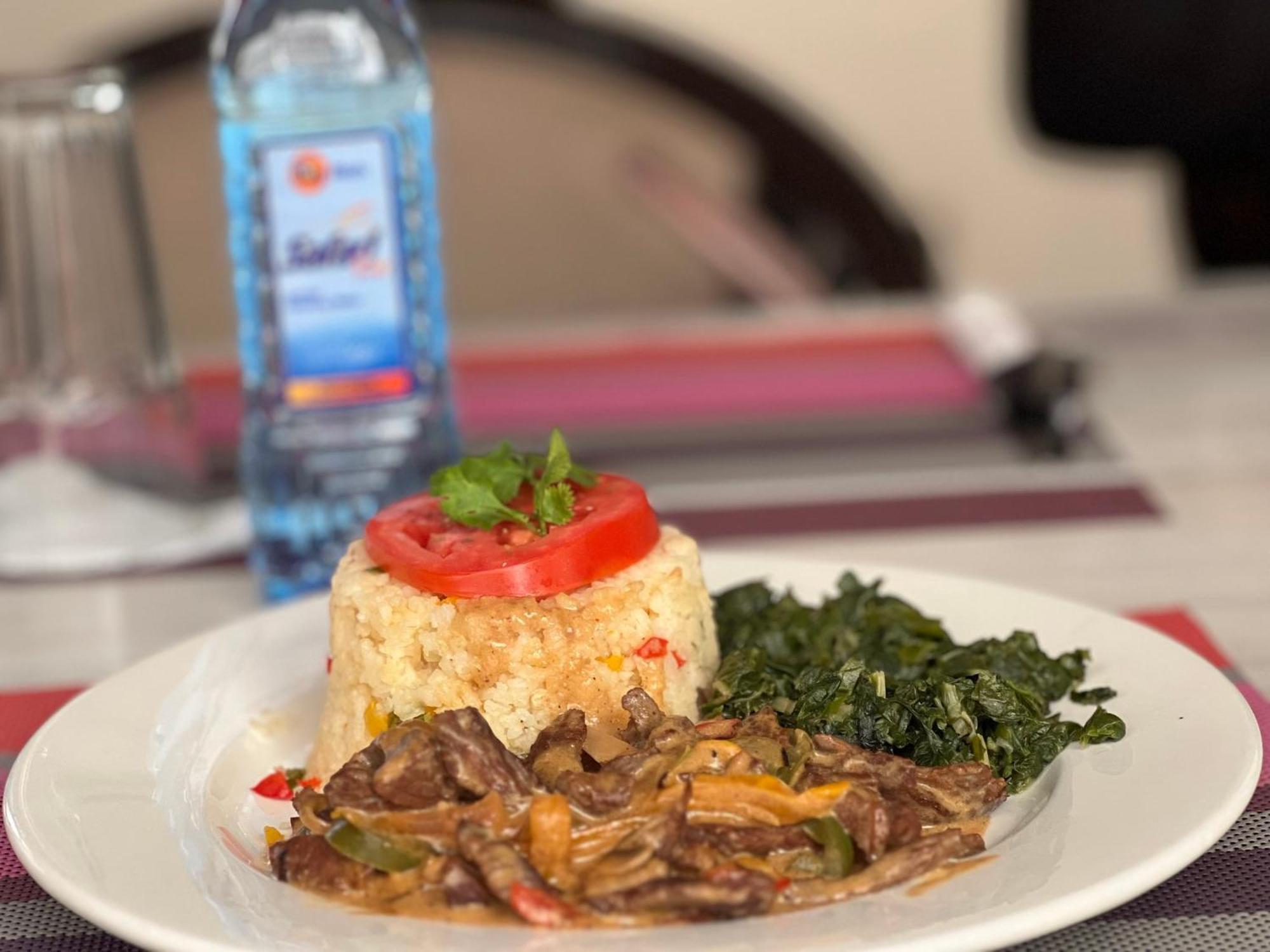 Hemak Suites Nairobi Extérieur photo